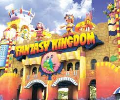 Customer satisfaction on Fantasy Kingdom and Nandan Park