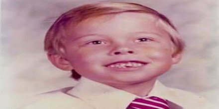 Biography of Elon Musk - Elon Musk Childhood