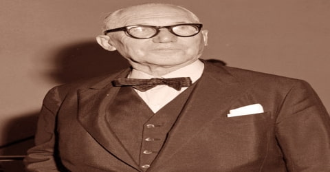 Biography of Le Corbusier