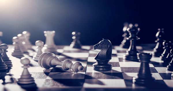 Become A Grandmaster With These Chess Training Courses