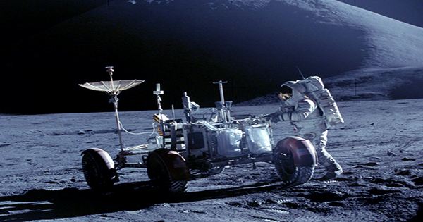 Crewed Missions to the Moon Need to Get a Move on to Avoid Upcoming Solar Storms