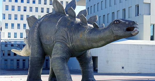 Missing Man Discovered Dead Inside Papier-Mache Stegosaurus Statue