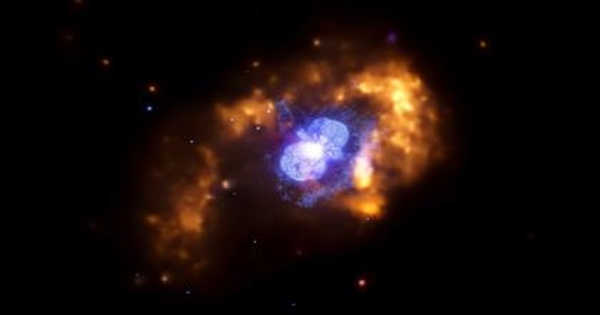 HR Carinae – a Luminous Blue Variable Star