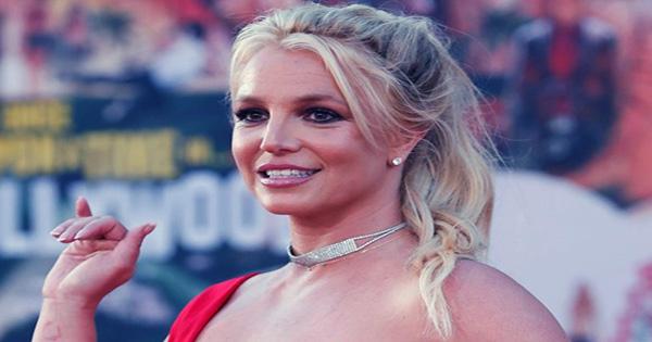 Science Journal Nature Once Published Britney Spears Fanfiction and People are Bewildered