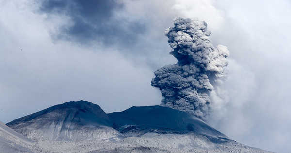 Volcano Research Advances our understanding of the Deep Structure of Volcanoes
