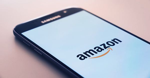 Amazon bets on Hindi voice shopping to reach wider India