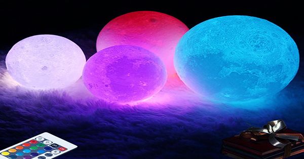 Brighten Your Living Space with This 16-Color Moon Lamp