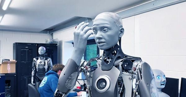 Second-Generation Of “World’s Most Advance Humanoid Robot” Is Here To Say Hello