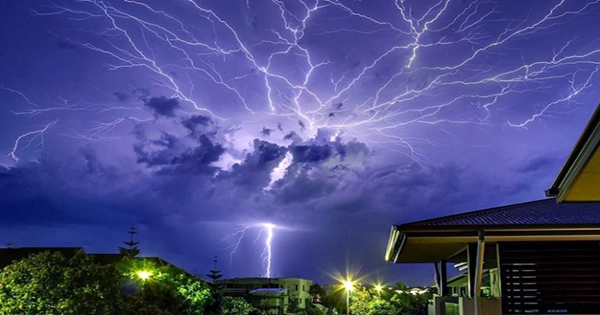 768-Kilometer Megaflash Smashes Lightning World Record