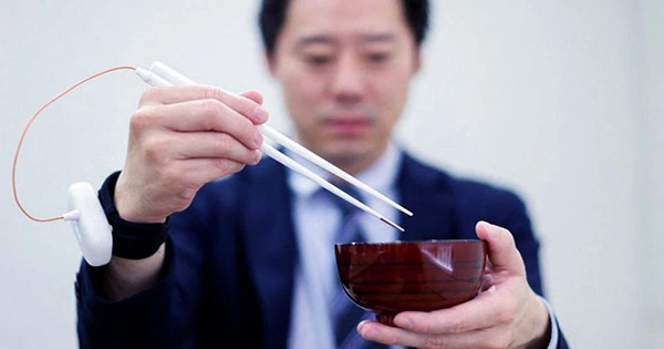 Electric Chopsticks Can Make Food Taste 50 Percent Saltier