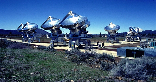 Future of Humanity Institute Academic Warns Against Planned Message to Aliens