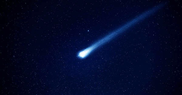 Hundreds Of People In The UK And Ireland Witnessed a Fireball In The Night Sky