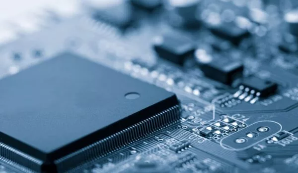 Engineers-in-Materials-Science-Develop-new-Materials-for-Computer-Processors-1