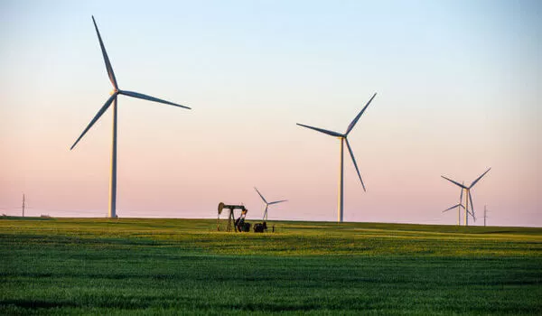 Health benefits of using wind energy instead of fossil fuels