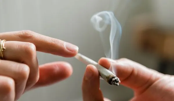 Emphysema more common in marijuana smokers than cigarette smokers