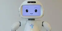 Robot assists Kids with Learning Problems in Remaining Focused