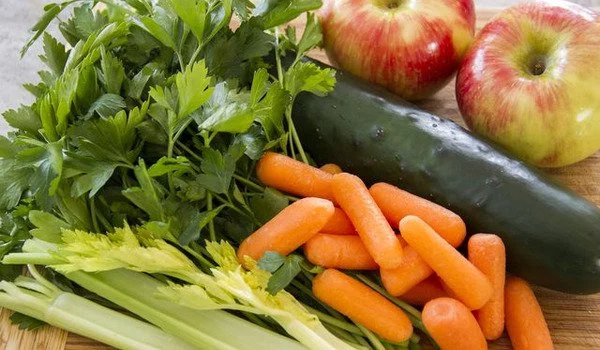 Molecules in vegetables can help to ease lung infection