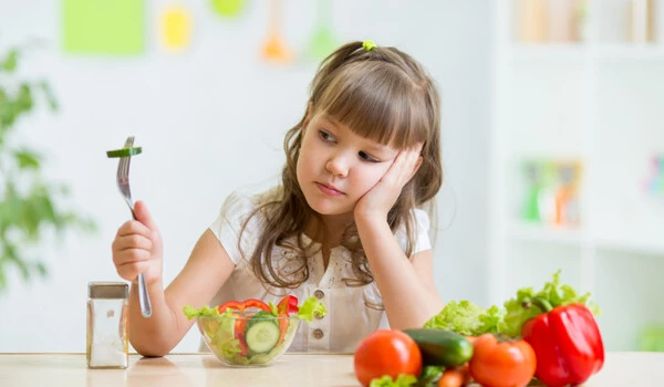 Children as young as four eat more when bored