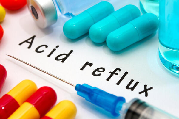 Use of acid reflux drugs linked to higher risk of migraine