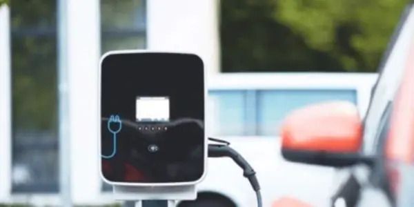 AI-controlled stations can charge electric cars at a personal price