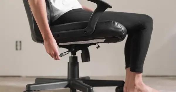 Reducing Daily Sitting Time may Avoid Back Discomfort